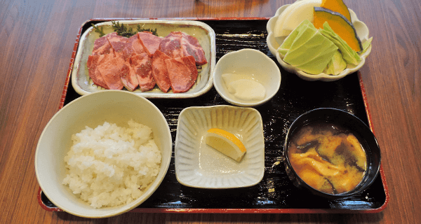 牛タン定食 1,500円